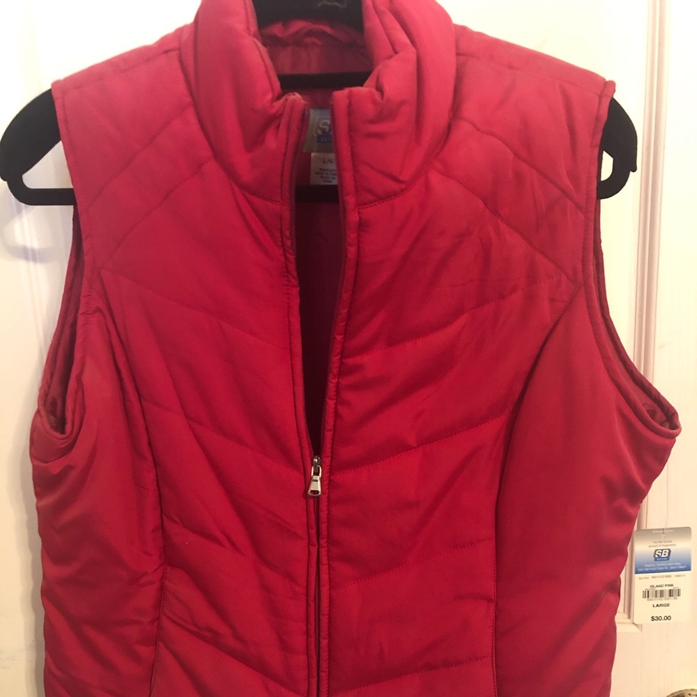 Large pink new vest